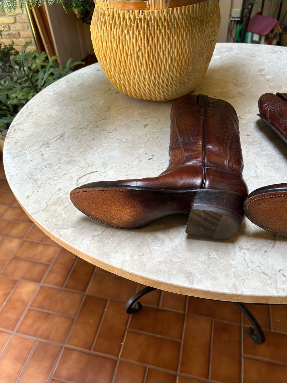 Women’s 1984 Classic Lucchese Cowboy Boots Size 8A - Picture 5 of 8